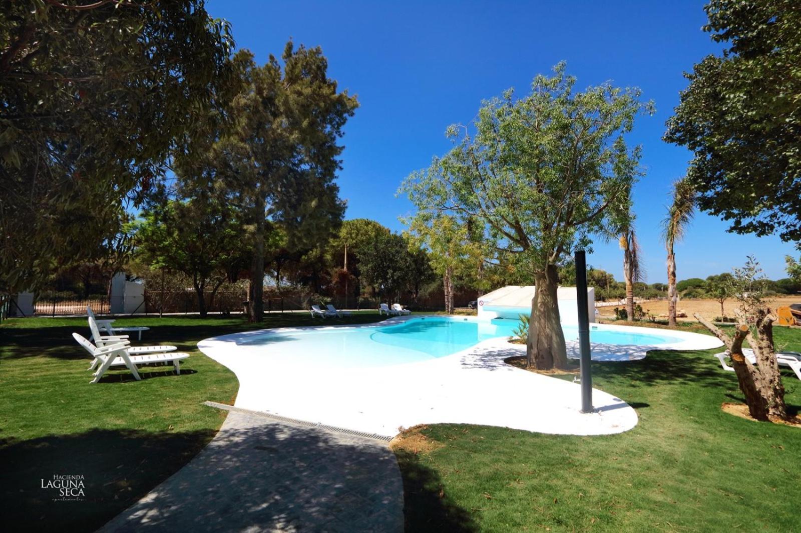 Hacienda Laguna Seca - Apart. Lavanda Chiclana de la Frontera Esterno foto