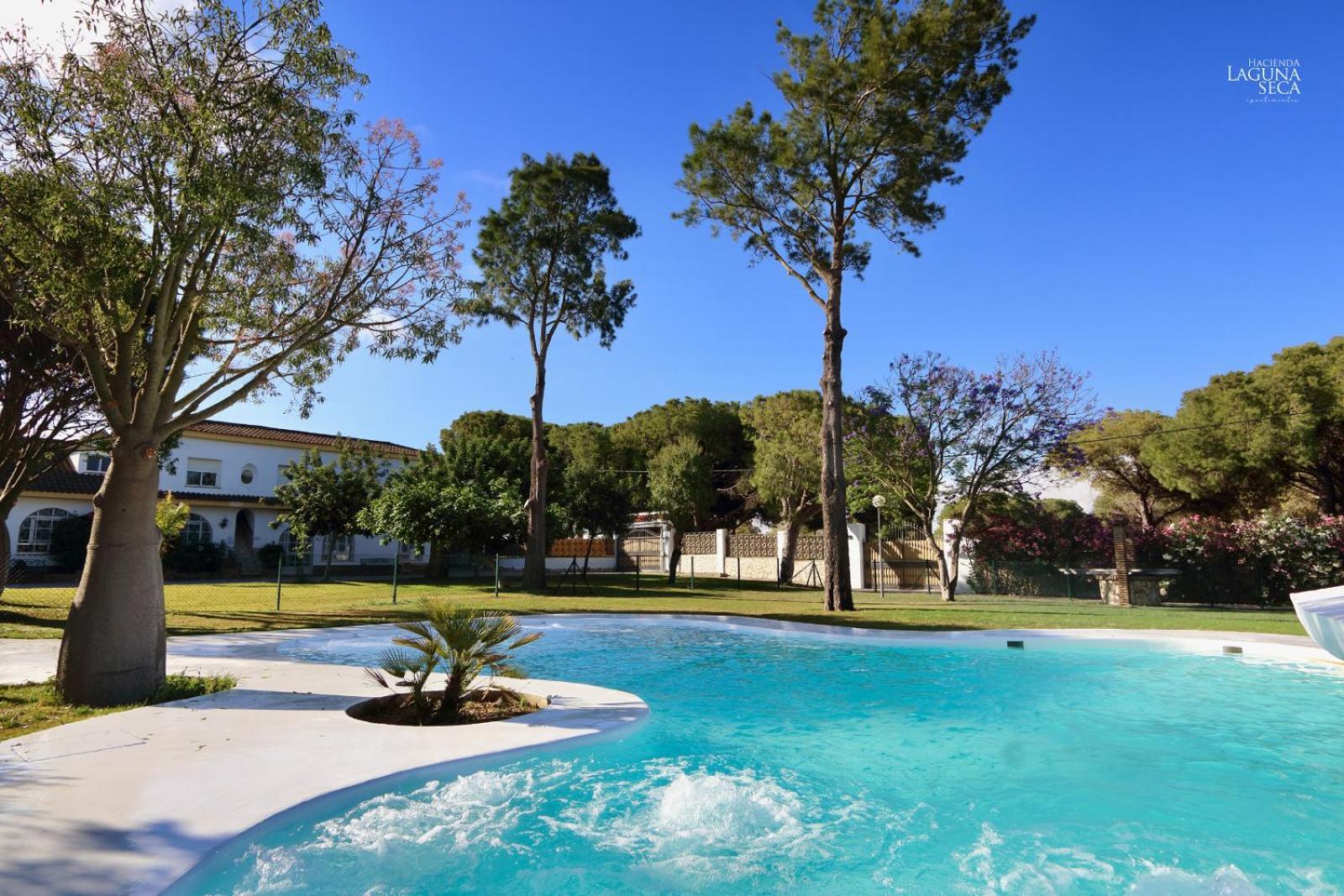 Hacienda Laguna Seca - Apart. Lavanda Chiclana de la Frontera Esterno foto